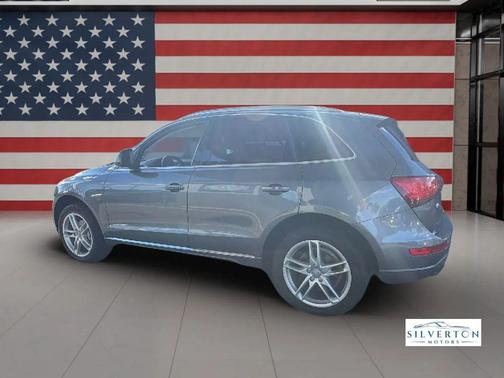 Gray 2017 Audi Q5 2.0T Premium Plus
