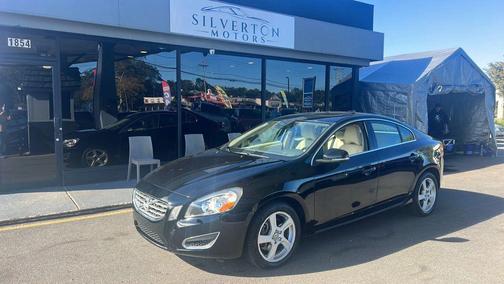 2013 Volvo S60 T5