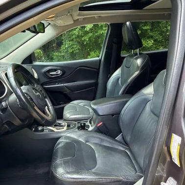 Granite Crystal Metallic Clearcoat 2016 Jeep Cherokee Sport