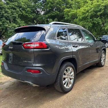Granite Crystal Metallic Clearcoat 2016 Jeep Cherokee Sport