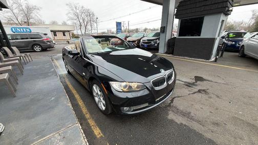 2009 BMW 335 335i Convertible 2D