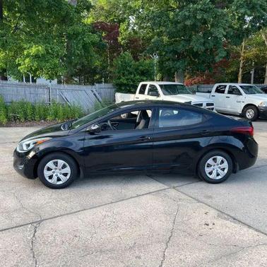 Phantom Black 2016 Hyundai ELANTRA SE