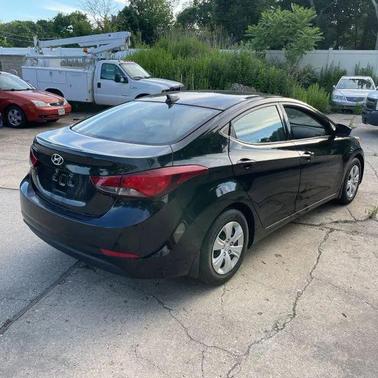 Phantom Black 2016 Hyundai ELANTRA SE
