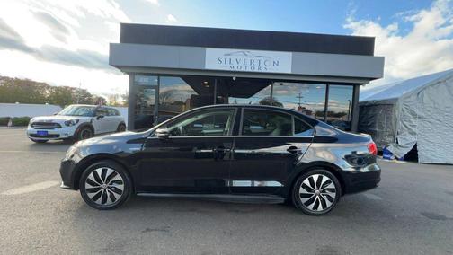 2015 Volkswagen Jetta Hybrid SEL Premium