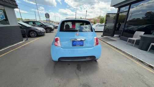 Nero Puro (Straight Black) 2015 FIAT 500e Battery Electric
