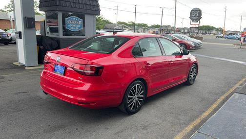 Tornado Red 2016 Volkswagen Jetta 1.8T Sport