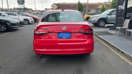Tornado Red 2016 Volkswagen Jetta 1.8T Sport