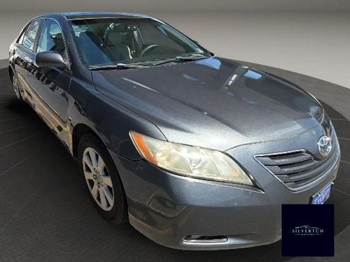 Magnetic Gray Metallic 2009 Toyota Camry XLE