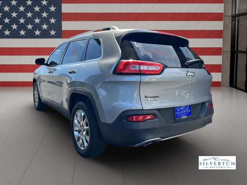 Billet Silver Metallic Clearcoat 2015 Jeep Cherokee Sport