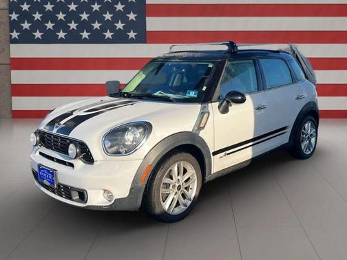 Light White 2012 MINI Cooper S Countryman Base