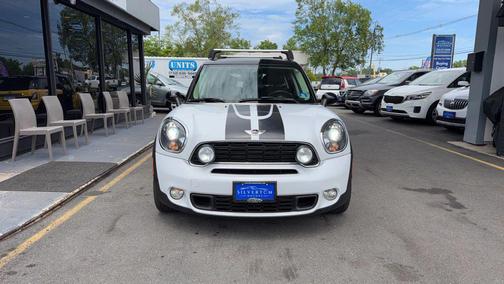 Light White 2012 MINI Cooper S Countryman Base