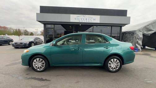 2010 Toyota Corolla LE