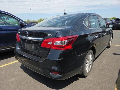 Super Black 2019 Nissan Sentra SV