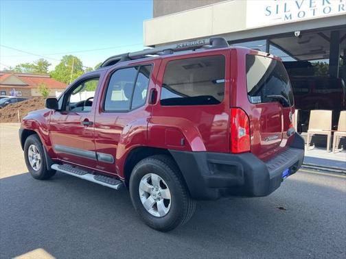 2011 Nissan Xterra S