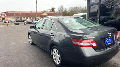 2010 Toyota Camry LE