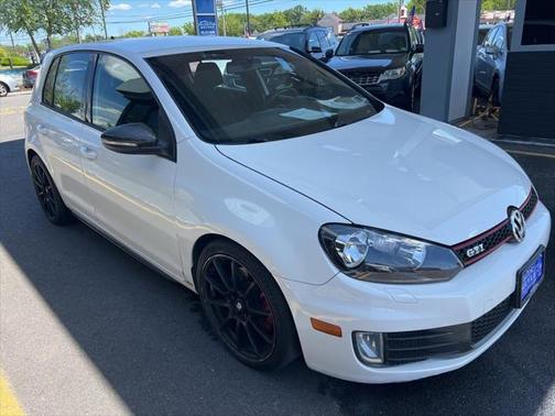2014 Volkswagen GTI Wolfsburg Edition