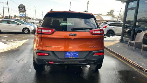 2015 Jeep Cherokee Sport