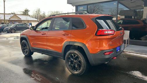2015 Jeep Cherokee Sport