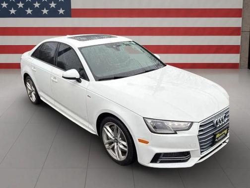 2017 Audi A4 Season of Audi Premium