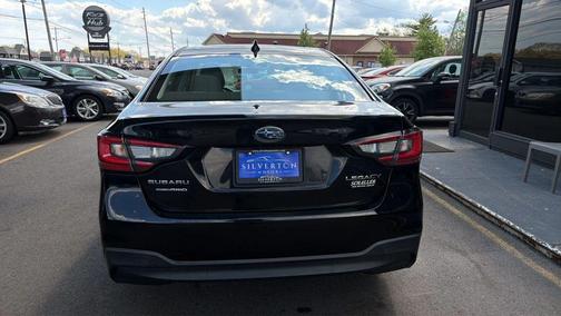 Crystal Black Silica 2021 Subaru Legacy Base