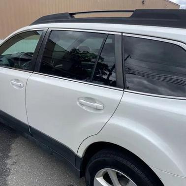 Satin White Pearl 2013 Subaru Outback 2.5i Premium