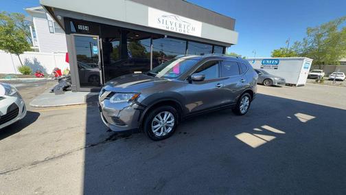 Gun Metallic 2015 Nissan Rogue SV