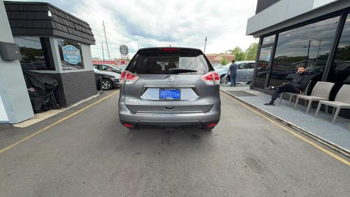 Gun Metallic 2015 Nissan Rogue SV
