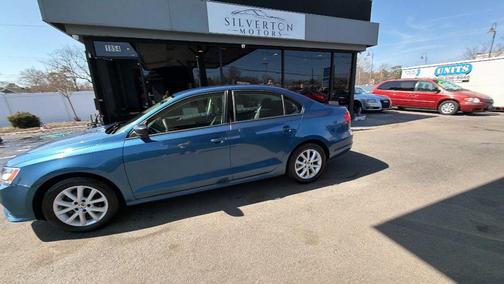 Silk Blue Metallic 2015 Volkswagen Jetta 1.8T SE