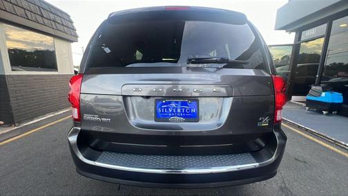 2016 Dodge Grand Caravan R/T
