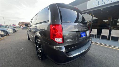 2016 Dodge Grand Caravan R/T
