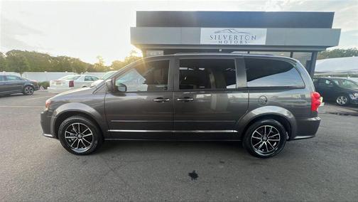 2016 Dodge Grand Caravan R/T