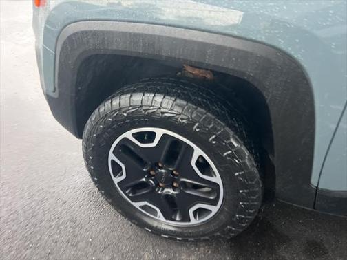 2015 Jeep Renegade Trailhawk