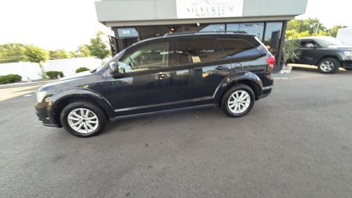 Pitch Black Clearcoat 2017 Dodge Journey SXT