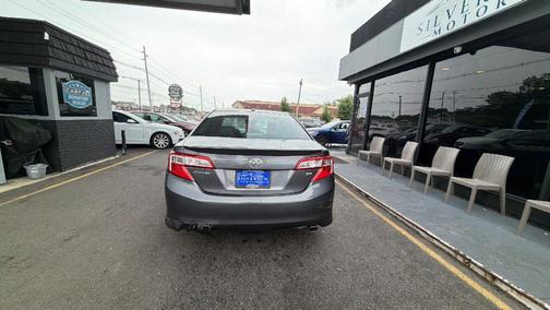 Gray 2012 Toyota Camry SE