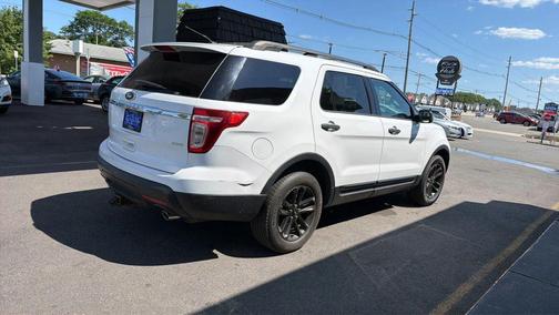 Ruby Red Metallic Tinted Clearcoat 2015 Ford Explorer Sport