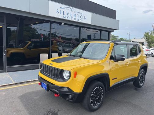 2017 Jeep Renegade Trailhawk