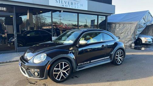 2016 Volkswagen Beetle 1.8T Dune