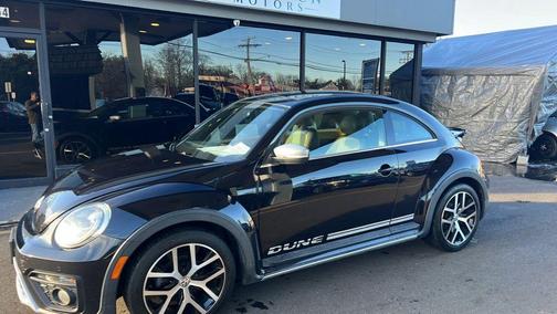 2016 Volkswagen Beetle 1.8T Dune