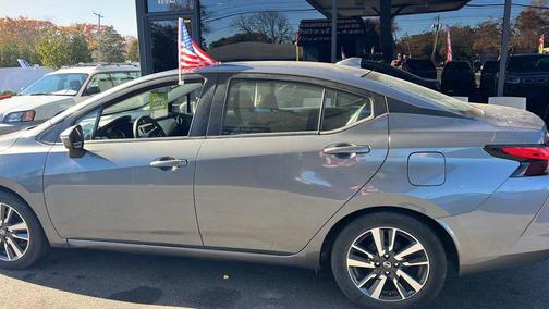2021 Nissan Versa 1.6 SV