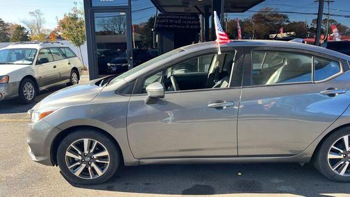 2021 Nissan Versa 1.6 SV