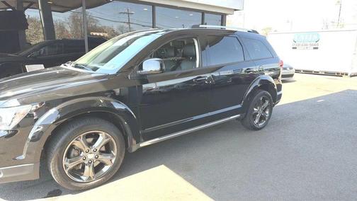 Pitch Black Clearcoat 2016 Dodge Journey Crossroad