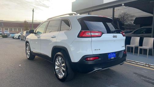 2014 Jeep Cherokee Sport