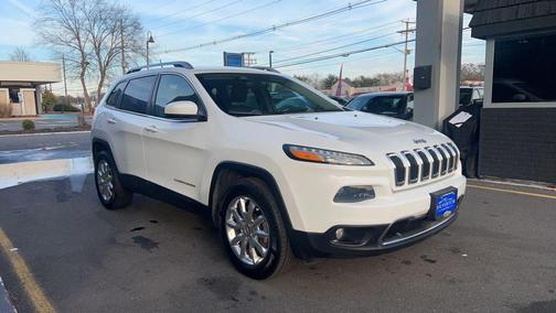2014 Jeep Cherokee Sport