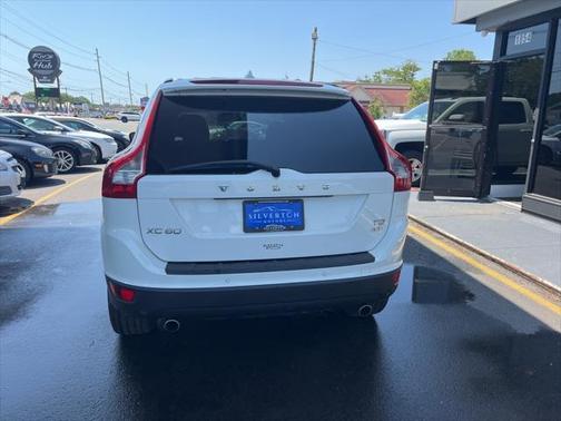 2012 Volvo XC60 T6 Premier Plus