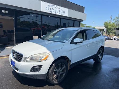 2012 Volvo XC60 T6 Premier Plus