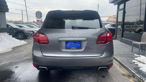 2013 Porsche Cayenne Cayenne