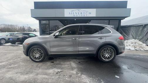 2013 Porsche Cayenne Cayenne