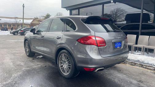 2013 Porsche Cayenne Cayenne