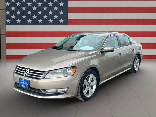 2015 Volkswagen Passat 1.8T Limited Edition