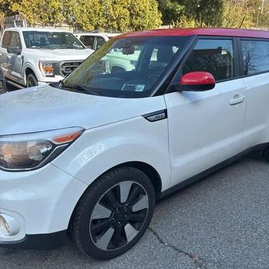 2017 Kia Soul +